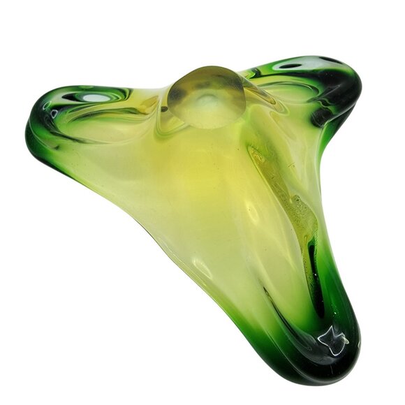 Mid Century Sommerso Triangular Art Glass Bowl - Picture 4 of 4